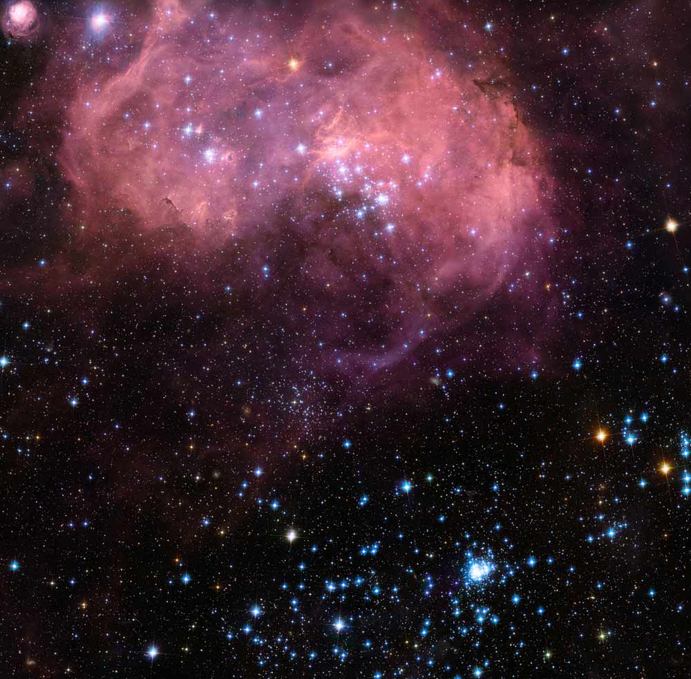 Spectacular Space Bubble Photographed by Hubble